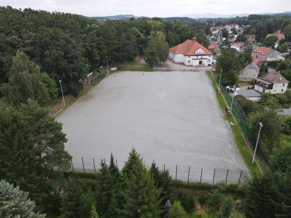 Hartplatz_Oberoderwitz__2_.JPG